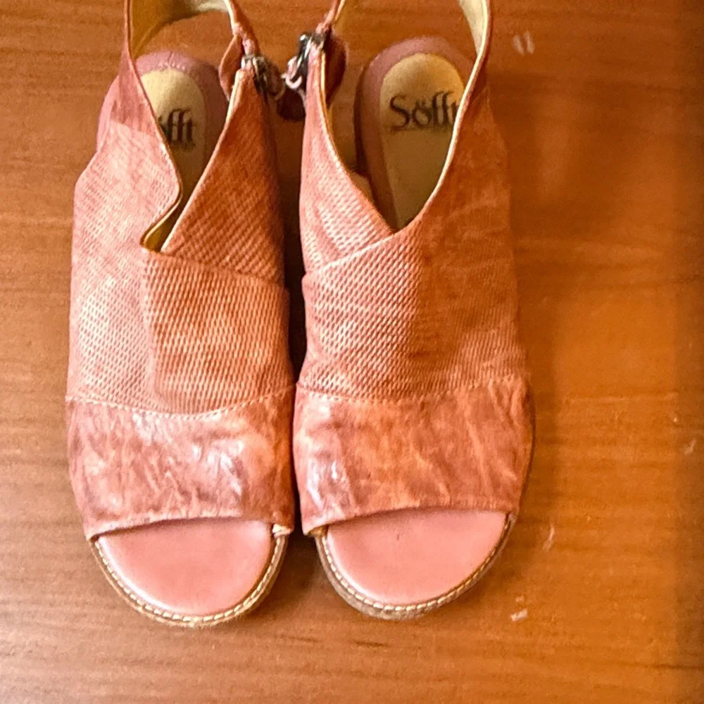 Sale 🌹Sofft Open-Toe Slingback Sandal in Cognac Brown - Picture 8 of 8